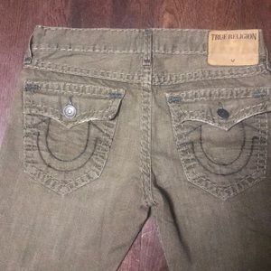 Olive green true religion jeans size 34 Ricky